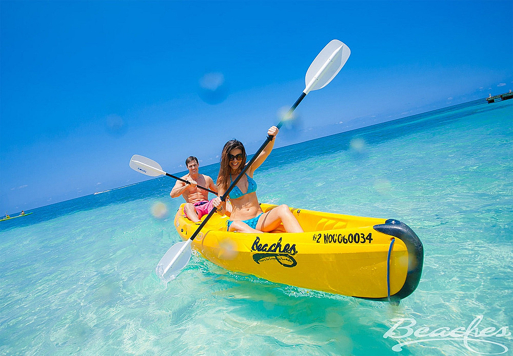 beaches-turks-caicos-kayak