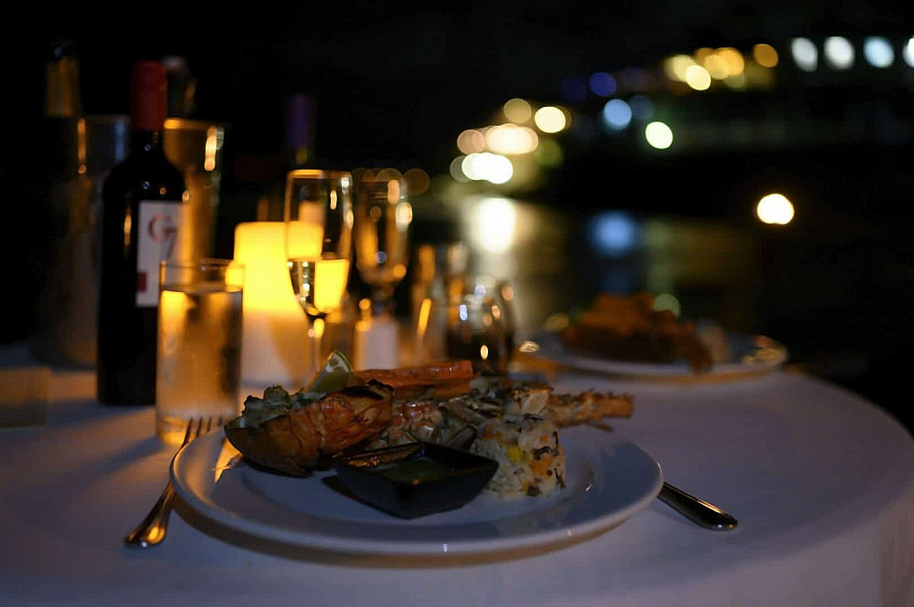 cocobay-antigua-romantic-dinner-on-the-beach