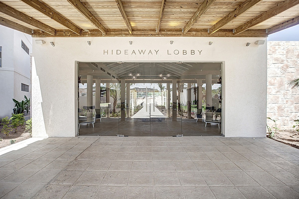 hideaway-royalton-st-lucia-lobby