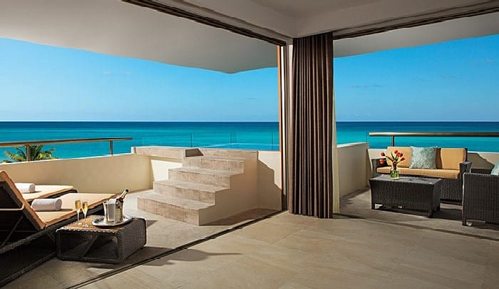 secrets-aura-cozumel-oceanfront-terrace-plunge-pool